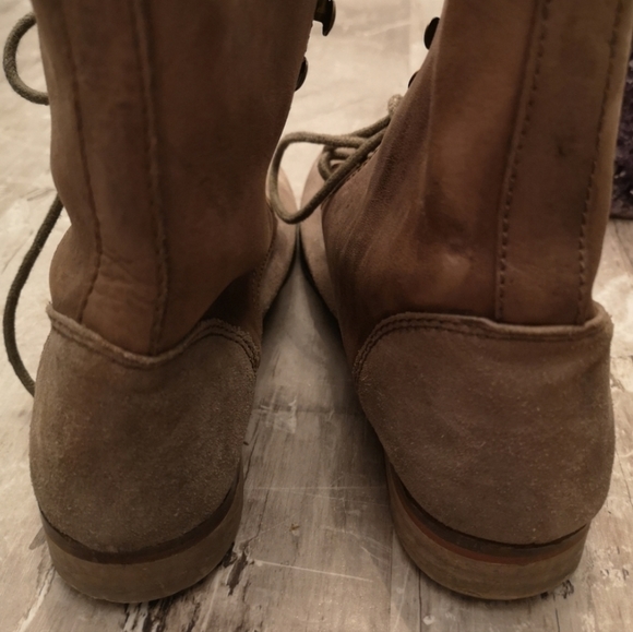 FREE PEOPLE Bohemian Laceup Ankle Boots Distressed Leather/Suede EU 38 US 7.5 - Picture 5 of 11